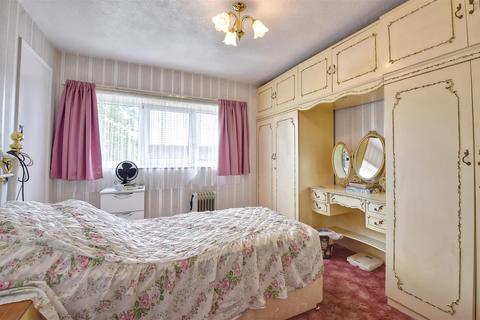 16 Forge Meads, Wittersham, Tenterden, TN30 7PE