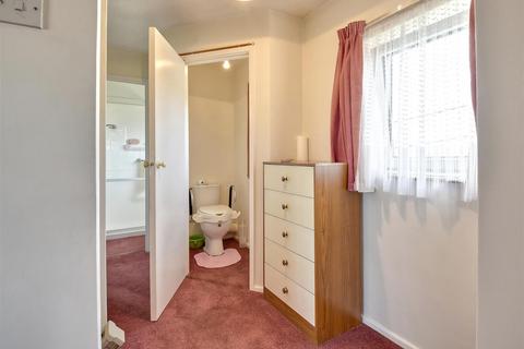 16 Forge Meads, Wittersham, Tenterden, TN30 7PE