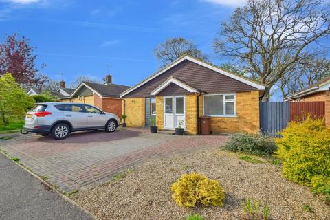 2 bedroom bungalow for sale, Darenth Rise, Chatham, ME5