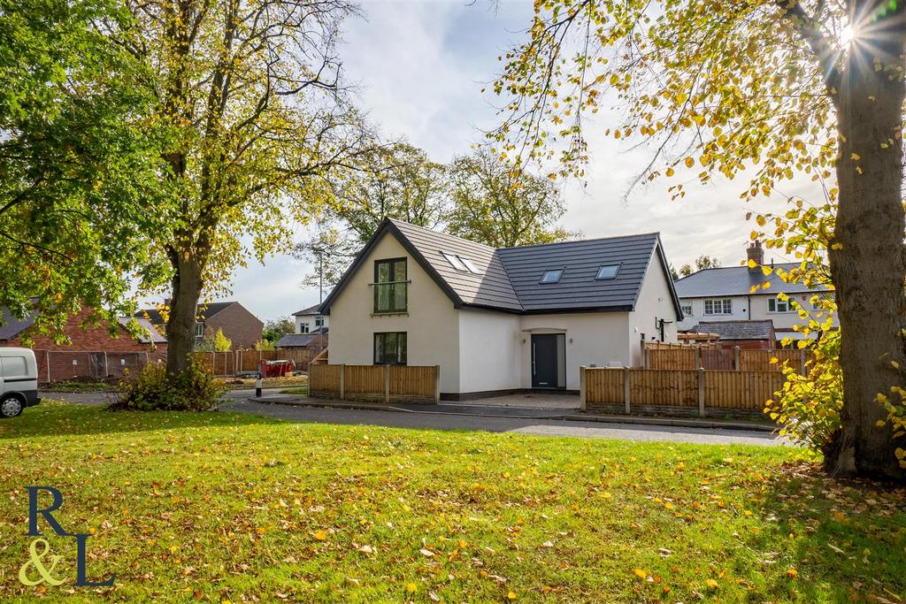 The Old Park, Cotgrave, Nottingham 3 bed detached house for sale £350,000
