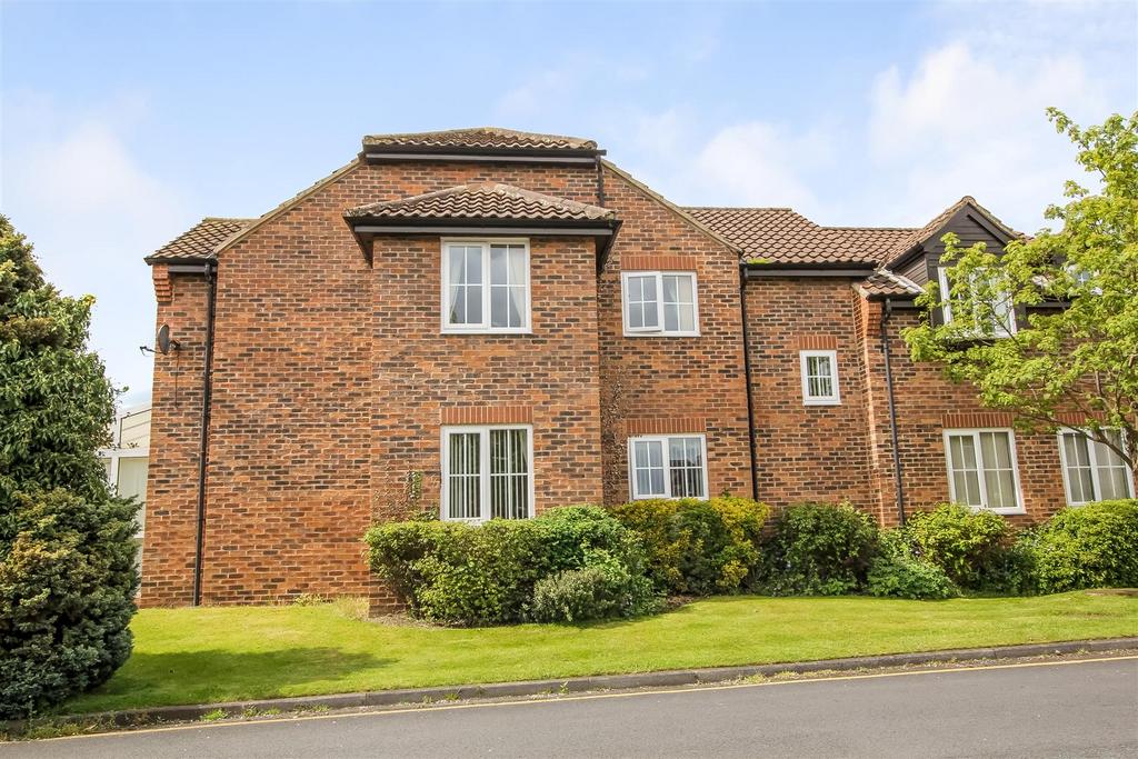 Arden Mews, Northallerton 3 bed retirement property for sale £169,000