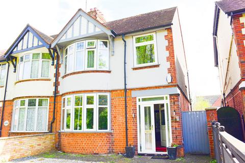3 bedroom semi-detached house for sale - Queens Park Parade, Northampton
