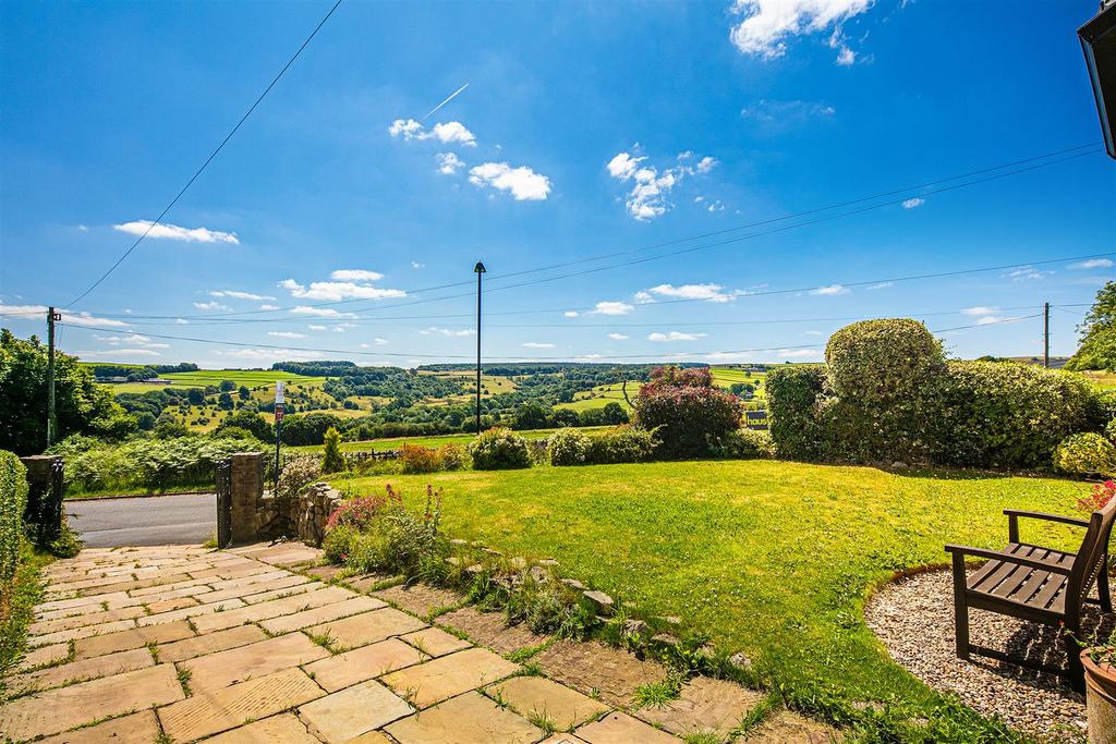 62 School Green Lane, Mayfield Valley, S10 4GR 3 bed detached house for