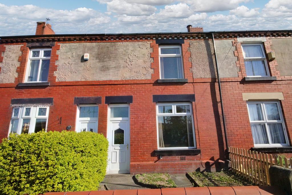 Low Bank Road, AshtoninMakerfield... 2 bed terraced house £625 pcm
