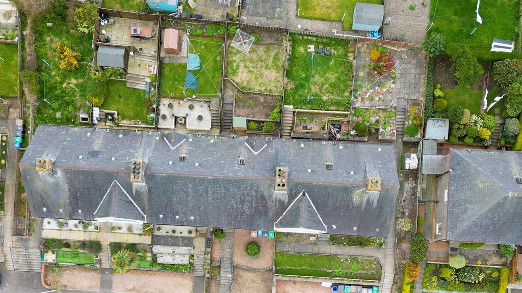 DJI 0002.00 00 29 02.Still001.jpg