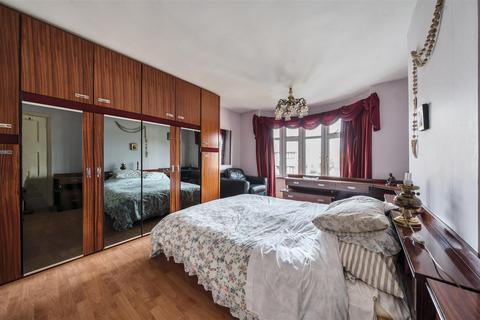 146 Hurst Grove, Bedford, MK40 4DS