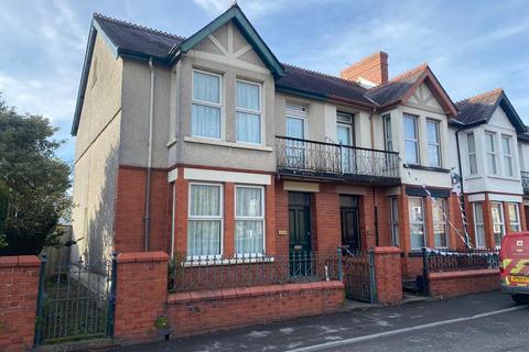 4 bedroom end of terrace house for sale, New Road, Llandovery, SA20