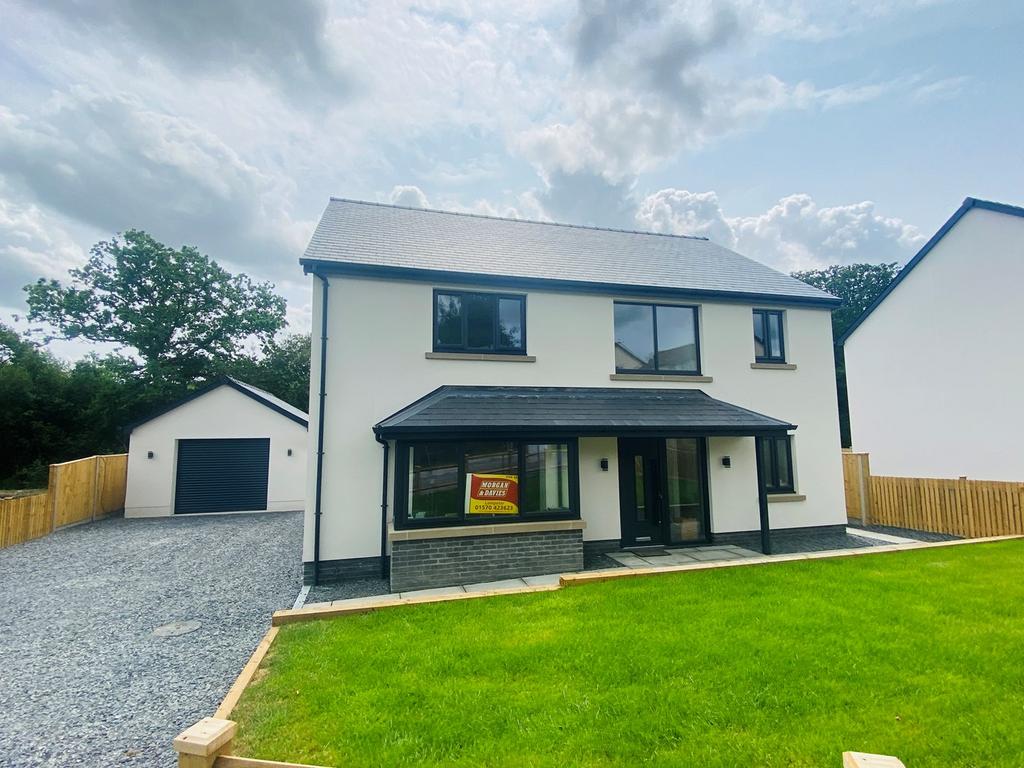 Talley, Llandeilo, SA19 4 bed detached house for sale £499,950