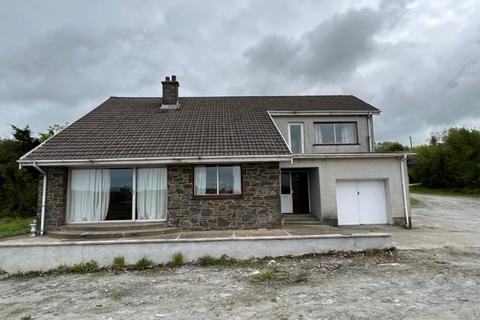 4 bedroom property with land for sale, Mydroilyn, Near Aberaeron , SA48