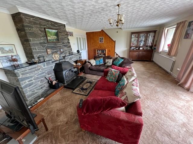 Spacious Front Lounge/Dining Room