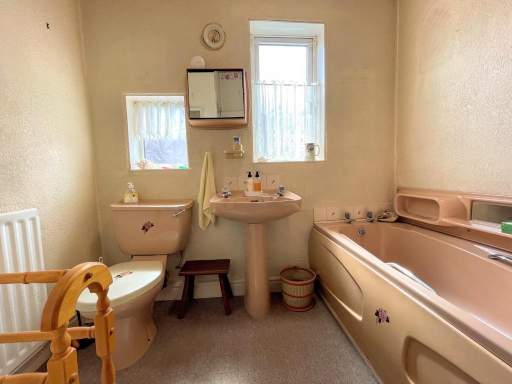 Bathroom/w.c.
