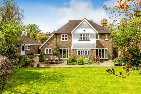 11 Goodwin Close, Edenbridge, TN8 5PZ