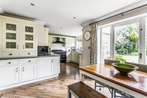 11 Goodwin Close, Edenbridge, TN8 5PZ