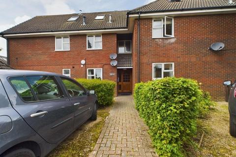 2 bedroom flat for sale - Carlisle Court, Southampton SO16