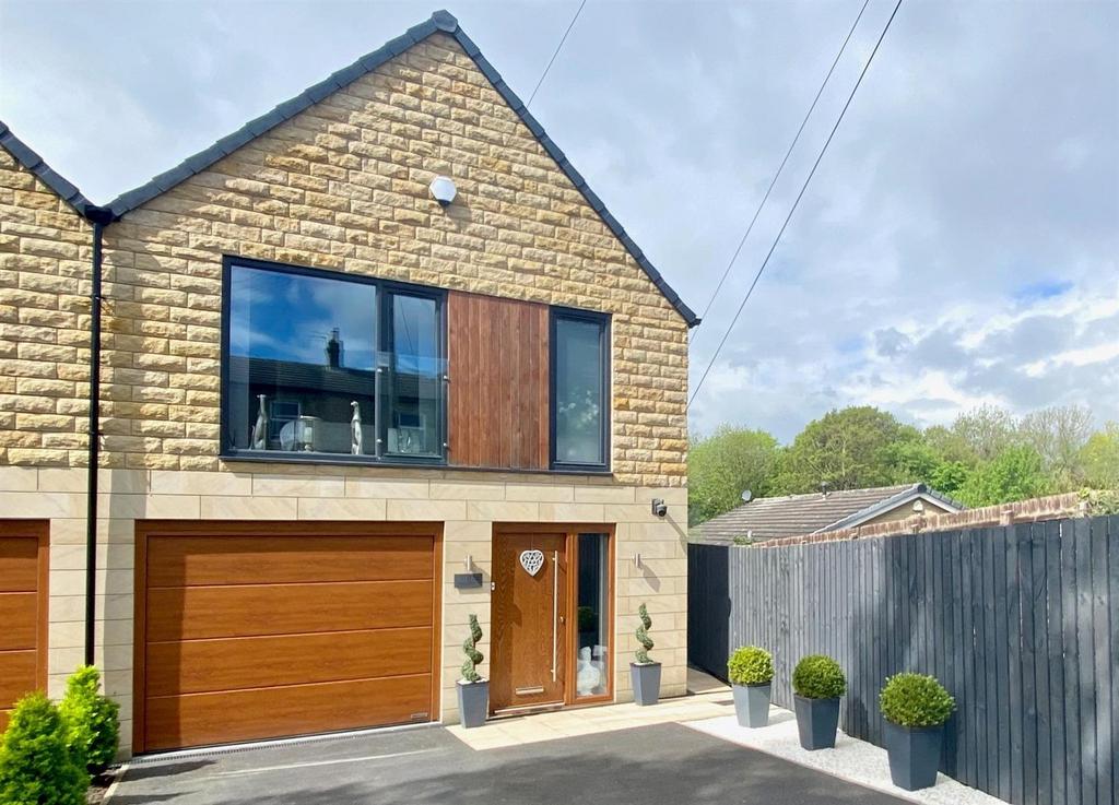 97a stocks bank road cropped ext.jpg
