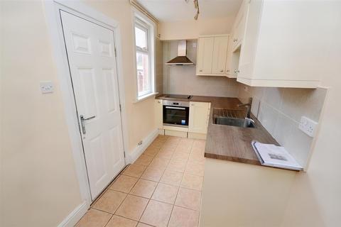 73 Danvers Road, Leicester, LE3 2AE