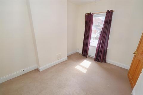 73 Danvers Road, Leicester, LE3 2AE