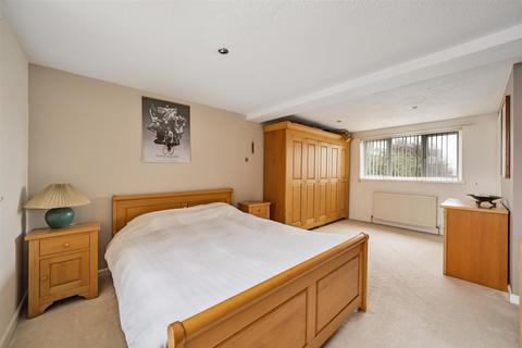 12 Foxhill, Northam, Bideford, EX39 1BP