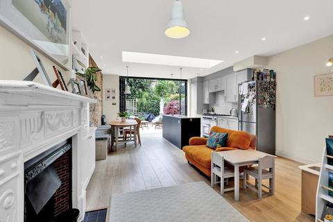 53 Bramley Road, London, W5 4ST