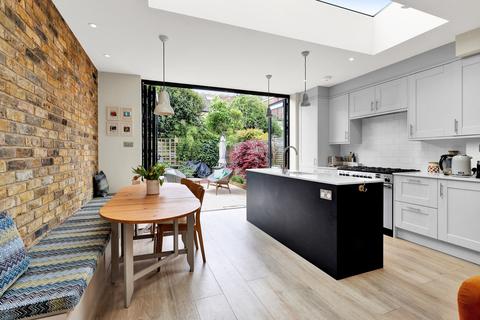 53 Bramley Road, London, W5 4ST