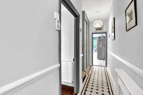 53 Bramley Road, London, W5 4ST