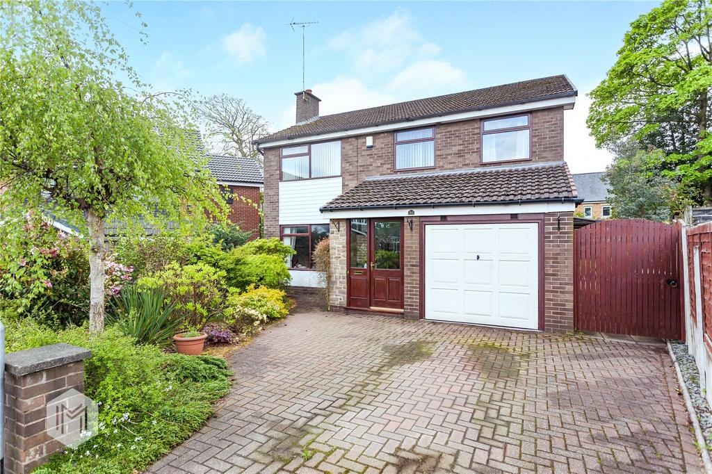 Kinloch Drive, Bolton, Greater Manchester, BL1 4 bed detached house for