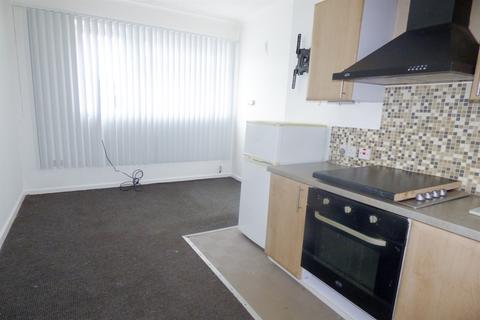 Studio to rent, Humbert Street, Jarrow