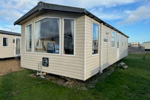 2 bedroom static caravan for sale, North Denes, The Ravine NR32