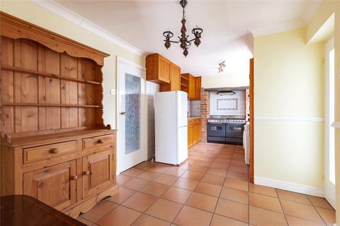 3 bedroom semi-detached house for sale - The Green, Sandon, Chelmsford, Essex, CM2