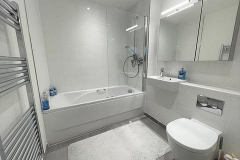 2 bedroom apartment for sale, Capitol Way, London NW9