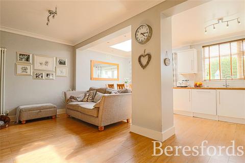 31 Purbeck Road, Hornchurch, RM11 1LX