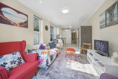6 bedroom terraced house to rent, Kilkie Street, Fulham