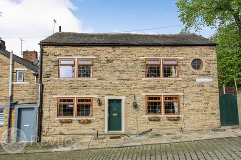 3 bedroom cottage for sale, Green Lane, Rochdale, OL12