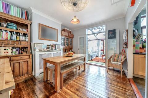 18 Durban Road, Beckenham, BR3 4EZ
