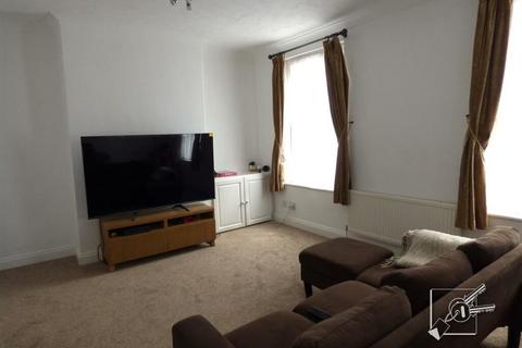 2 bedroom flat for sale - Wellington Street, Gravesend, Kent, DA12 1JE