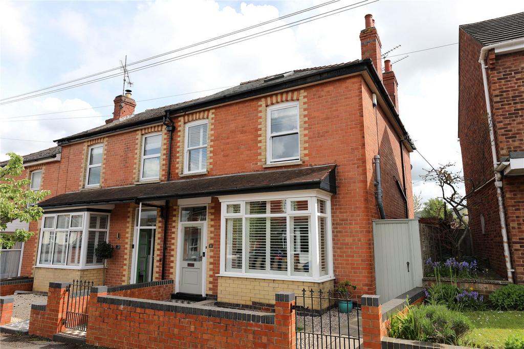 Fairfield Park Road, Cheltenham, Gloucestershire, GL53 4 bed end of