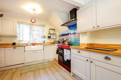 12 Carters Land Corner, Milland, Liphook, GU30 7JR