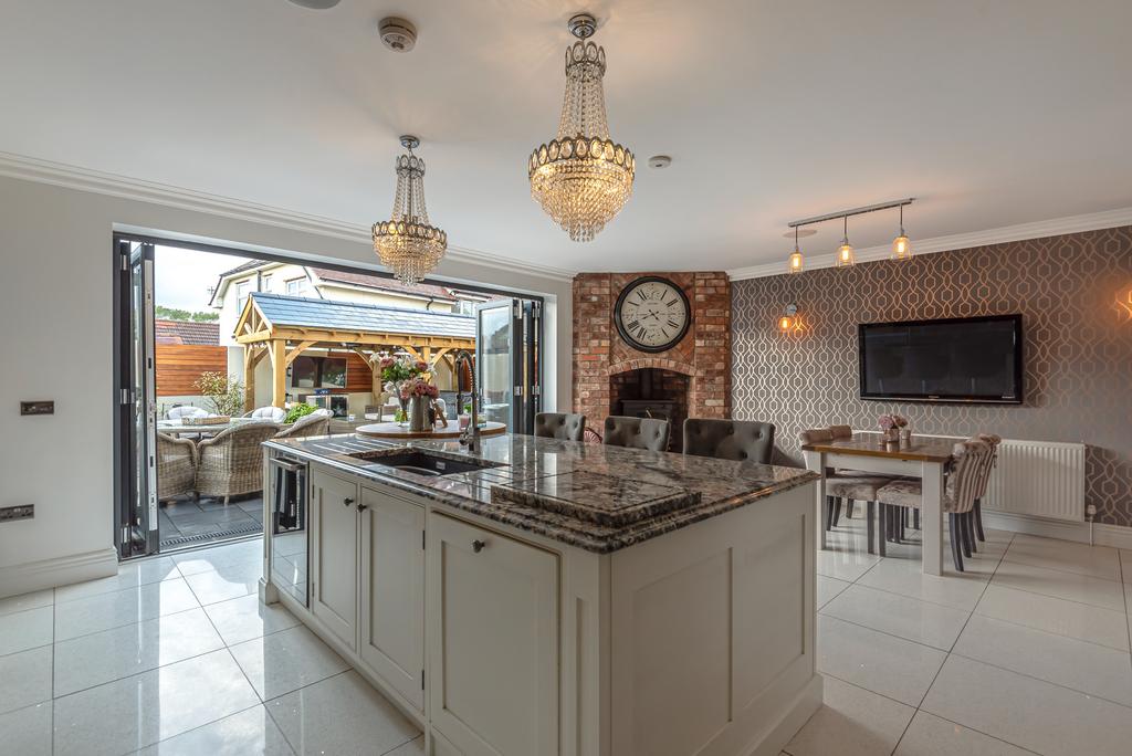 Drummond Road, Skegness PE25 5 bed detached house for sale £510,000
