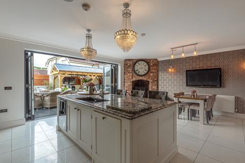 5 bedroom detached house for sale - Drummond Road, Skegness PE25