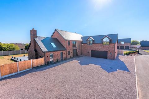 5 bedroom detached house for sale - Five Acres Cresent, Skegness PE25