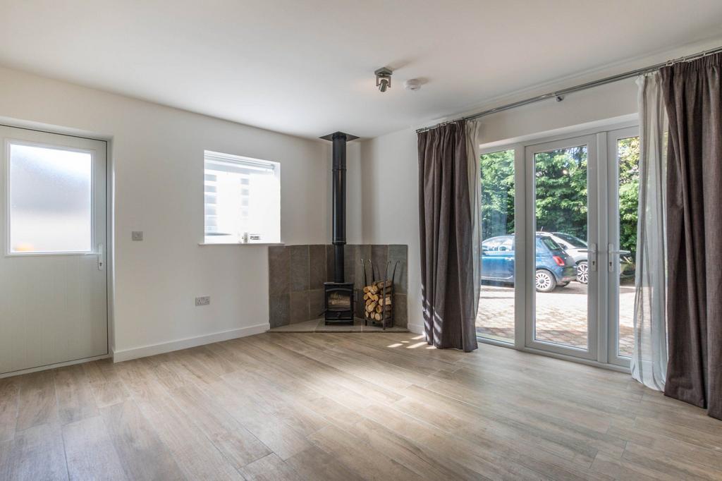 Kitchen, dining and living space