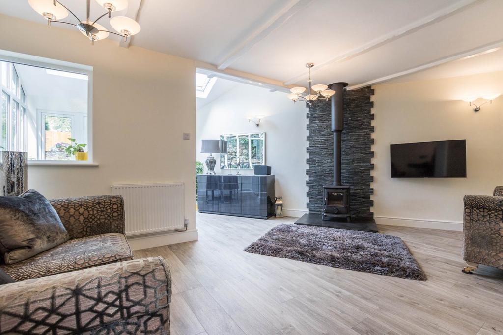 92 Main Street, Flookburgh 3 bed detached house £330,000