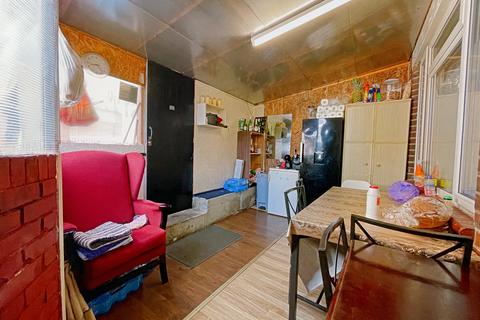 85 Carlyon Road, Wembley, HA0 1HT