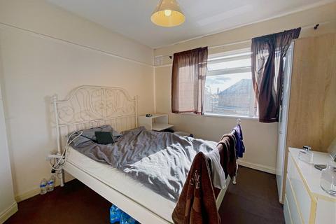 85 Carlyon Road, Wembley, HA0 1HT