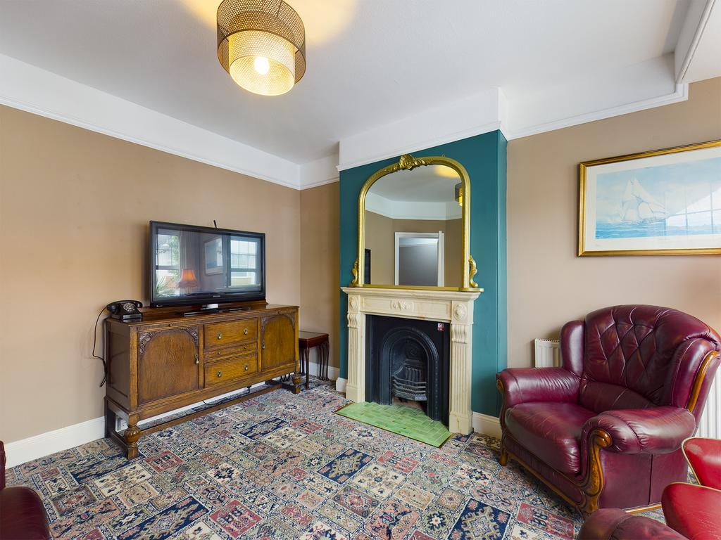 Langs Road, Preston,Paignton TQ3 3 bed terraced house for sale £285,000