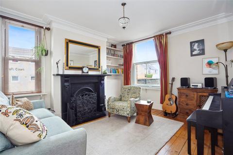 15 Chinnor Road, Thame, OX9 3LW