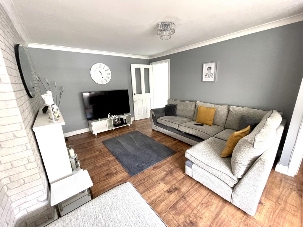 Bothwell Place, Coatbridge ML5 3 bed terraced house £112,000