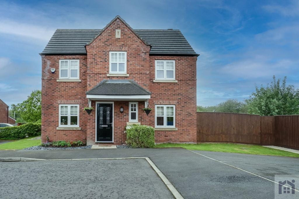 Almond Drive, Coppull, PR7 4AX 3 bed detached house for sale £340,000