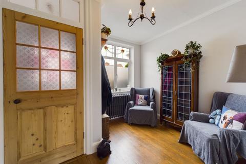 36 Broadway, Northampton, NN1 4SF