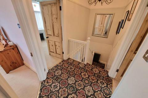 36 Broadway, Northampton, NN1 4SF